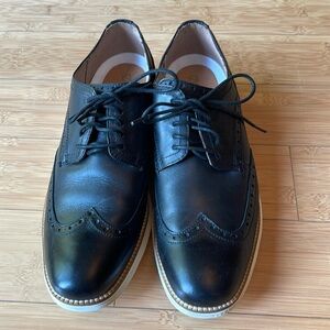 Cole Haan Men's Original Grand Shortwing Oxford Shoe, Black/White, size 10 1/2 M